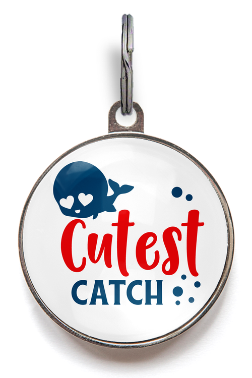 Cutest Catch Pet Tag - Featuring the words "cutest catch" in a red and navy font with an adorable fish featuring love heart eyes!