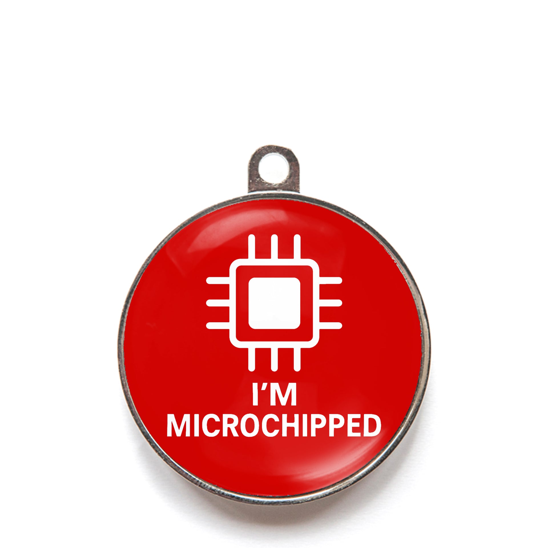 Red I’m microchipped dog ID tag with chip icon